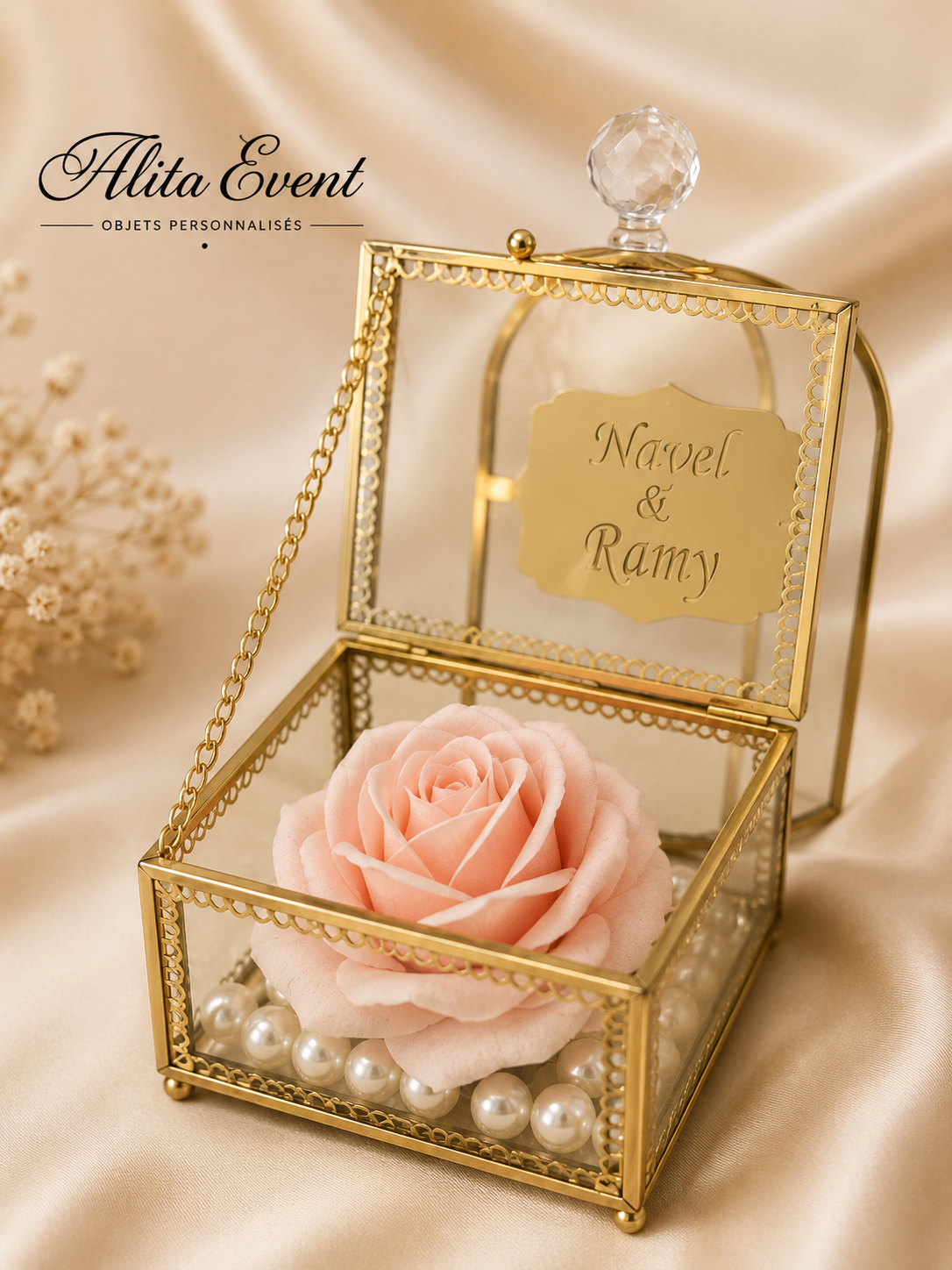 Boîte Rose Personnalisée en Verre et Métal Doré