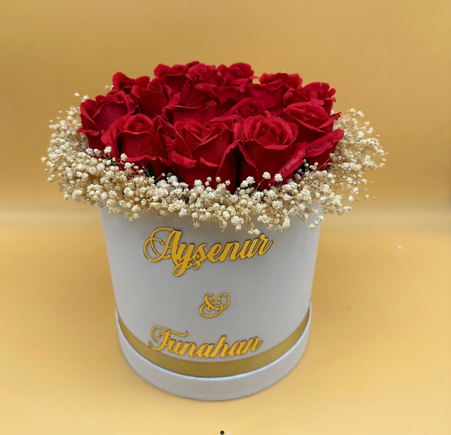 Flower box personnalisée avec roses artificielles