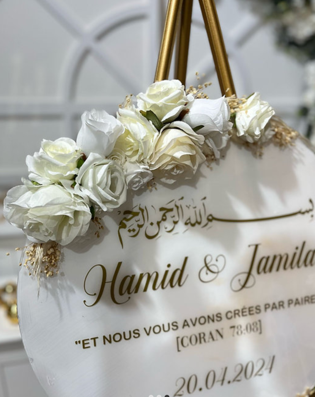 Panneau rond de bienvenue fond peinture crème