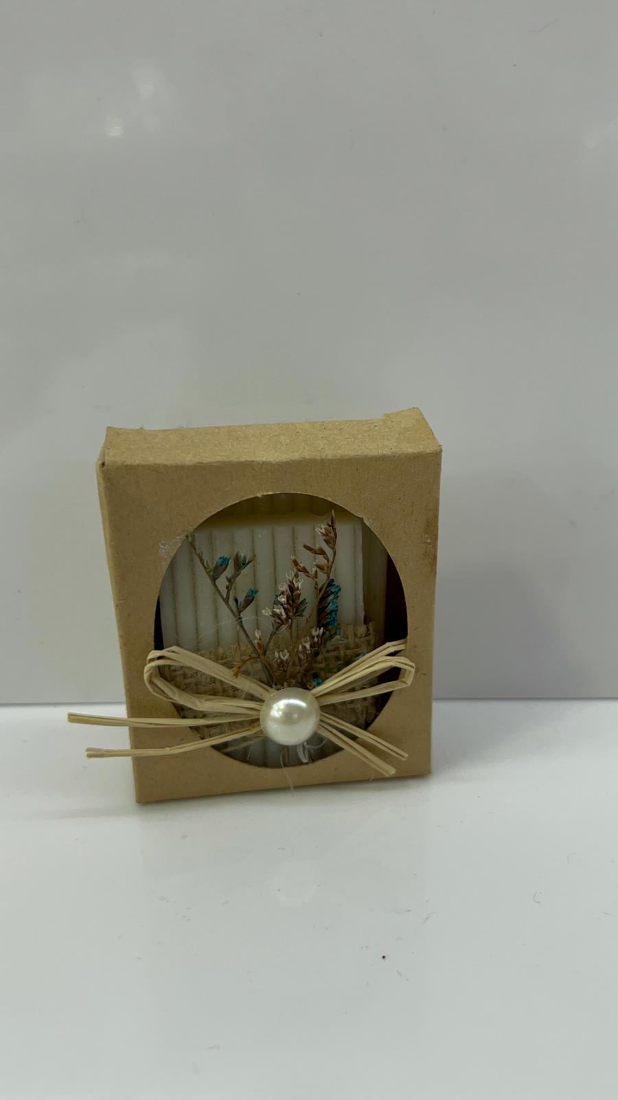 Savon Invité avec Fleur Séchée